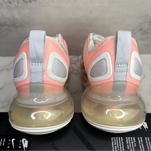 Nike Air Max 720 - Picture 9 of 15
